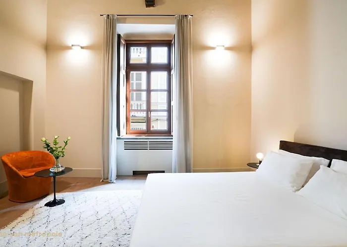 Palazzo Zoya - Bonifacio Luxury Lejlighed *